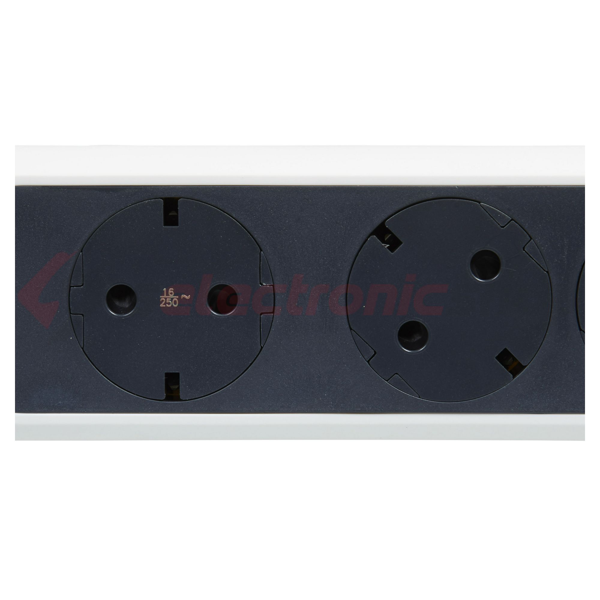 Asztali elosztósor 3680W gyerekvédős fehér/fekete forgatható 1.5mm2 5m Premium LEGRAND - 694542