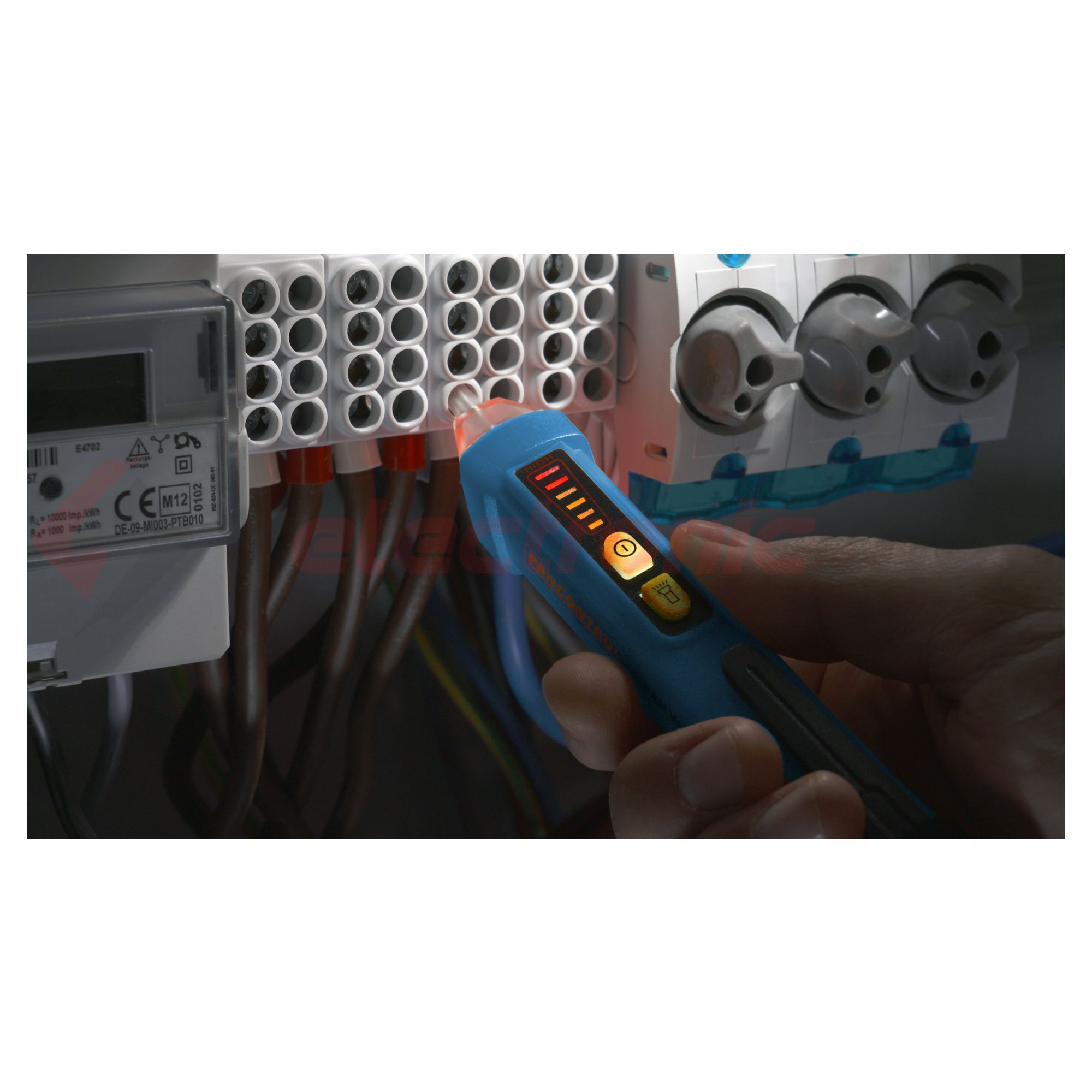 Feszültség teszter érintésmentes 12-1000VAC elemes fény+hangjelzés Pancontrol - VOLTFINDER