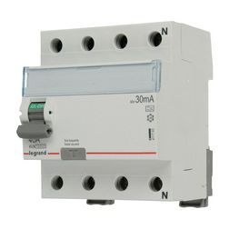 Áram-védőkapcsoló (Fi-relé) analóg 3P+N 40A 30mA A-típus 10kA TX3 LEGRAND - 411765