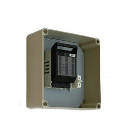 Biztosítós szakaszoló szekrény PEN-kapoccsal 4P 160A NH00 300mm x PVT 3030 SB NH 00 Csatári Plast - CSP33100060