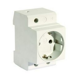 Dugaszolóaljzat 2P+F sínre sorolható 16A 230V AC Verteiler-Einbausteckdose,  grau Pollmann - 6334787