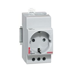 Dugaszolóaljzat 2P+F sínre sorolható 16A 250V AC földelt 2.5M Lexic LEGRAND - 004285