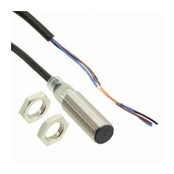 Induktív közelítésérzékelő síkbaálló 4mm-hatótáv menetes henger fém PNP nyitó 10-30V DC OMRON - 674573