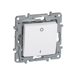 Niloé 102 2P kapcsoló betét fehér süllyesztett IP20 1- billentyű/gomb LEGRAND - 764517