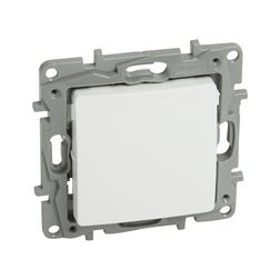 Niloé 106 váltókapcsoló betét fehér süllyesztett IP20 1- billentyű/gomb LEGRAND - 764501