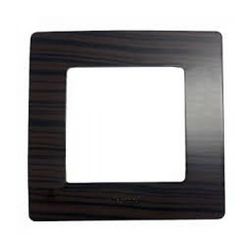 Niloé keret 1-es sötét fa dekor vízszintes és függőleges műanyag LEGRAND - 397091