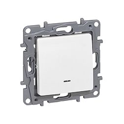 Niloé N106 nyomó betét 1- billentyűs 1v fehér IP20 süllyesztett dmax. műanyag LEGRAND - 764522