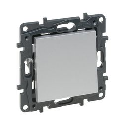 NiloéStep N101 nyomó betét közp. fedéllel 1- billentyűs 1z alumínium IP20 süllyesztett LEGRAND - 863309