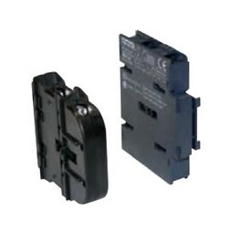 Segédérintkező blokk kapcsolóhoz oldalra 1-z 1-ny 6A/AC15/230V csavaros HI0-E-V MERZ - MZ57902