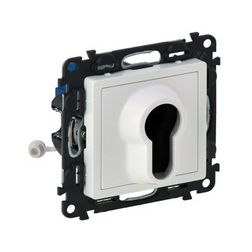 ValenaLife 101 1P kapcsoló (0-1) betét közp. fedéllel fehér süllyesztett csavaros IP20 LEGRAND - 752125