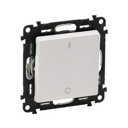 ValenaLife 102 2P kapcsoló betét közp. fedéllel fehér süllyesztett csavaros IP20 LEGRAND - 752102