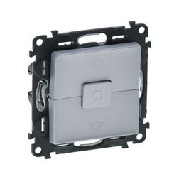 ValenaLife redőnymozgató 1P R105 1P kapcsoló billentyűs alumínium műanyag LEGRAND - 752330