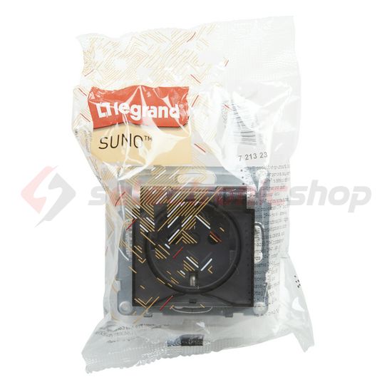 Suno 162 dugalj földelt csapófedéllel gyerekzárral alumínium IP44 süllyesztett rugós LEGRAND - 721323